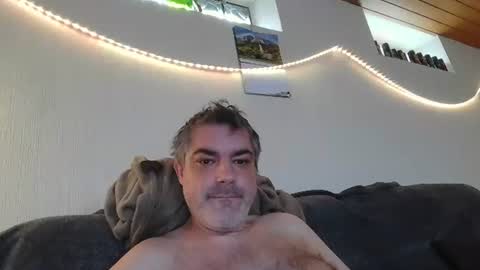 Peter online show from October 14, 2025, 10:49 am