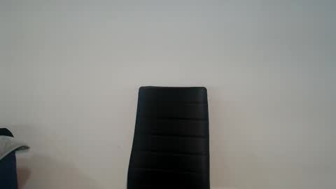 Teeyara  online show from January 9, 2026, 6:53 pm