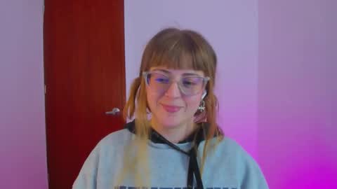 Snapshot of tekila__ chatting on December 3, 2025, 3:47 am tekila__ online show from December 3, 2025, 3:47 am