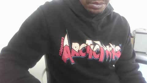 Dkcoupleee online show from March 29, 2026, 10:37 am