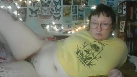 temptresschey444 online show from February 3, 2026, 5:29 pm