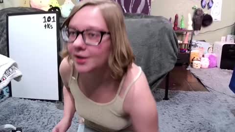 Pixie and Tentacle Overlord online show from February 10, 2025, 11:13 pm