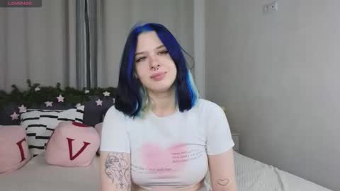  Sue  online show from December 20, 2025, 3:19 pm