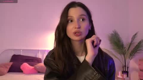 Snapshot of tender_babyy chatting on September 16, 2025, 4:52 pm Sexy girl Li online show from September 16, 2025, 4:52 pm