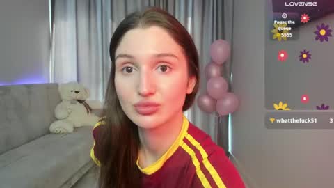 Snapshot of tender_babyyy chatting on June 21, 2026, 12:41 pm Amina online show from June 21, 2026, 12:41 pm