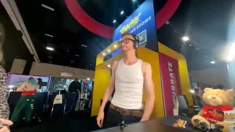 Ty online show from November 8, 2025, 12:22 am