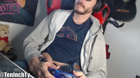 Ty online show from December 3, 2025, 4:38 pm