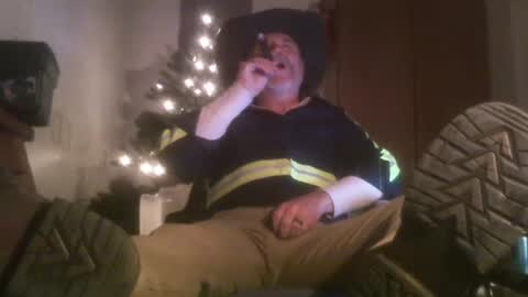 Tennredneck online show from January 3, 2025, 5:06 am