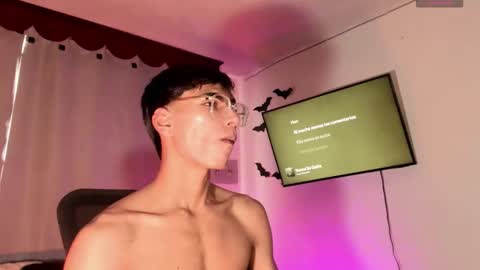 Snapshot of teo_369 chatting on February 2, 2026, 8:51 pm Teo online show from February 2, 2026, 8:51 pm