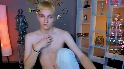 teo_sol online show from June 22, 2026, 3:25 am