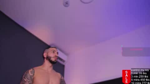 Teo Ferrer online show from October 21, 2025, 8:42 pm