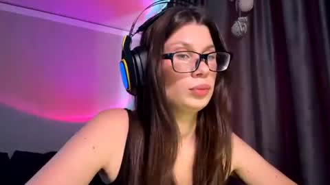Eva online show from July 23, 2026, 7:50 am