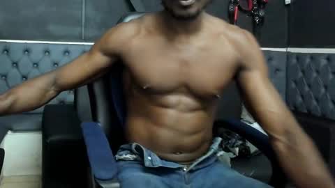 terranze_z online show from February 9, 2026, 10:03 pm