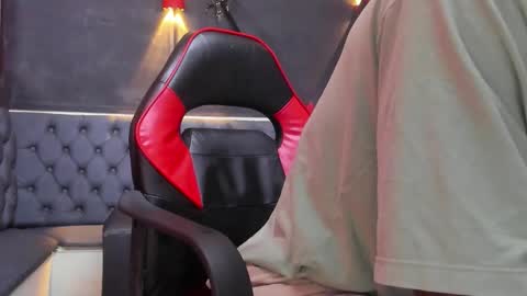 terranze_z online show from March 12, 2026, 9:21 pm