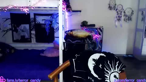 Snapshot of terror_candy chatting on January 17, 2026, 11:30 pm CRY BABY online show from January 17, 2026, 11:30 pm