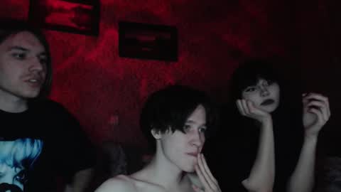 Nana online show from March 19, 2026, 9:41 pm