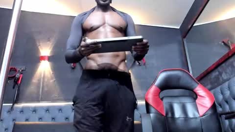 terry_zyzz online show from February 7, 2026, 9:29 pm