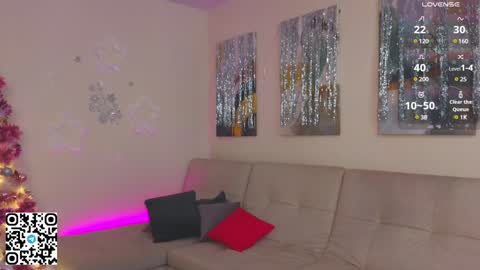 Tessa online show from December 27, 2024, 5:42 am