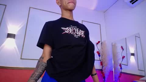 tessachains online show from October 30, 2025, 3:19 am