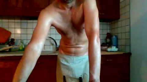 Snapshot of testosterone20222 chatting on September 17, 2025, 11:12 am Testosterone20 online show from September 17, 2025, 11:12 am