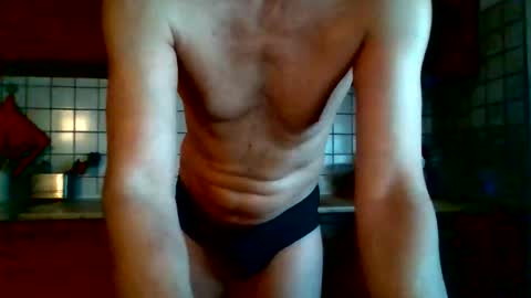 Snapshot of testosterone20222 chatting on January 7, 2026, 11:23 am Testosterone20 online show from January 7, 2026, 11:23 am