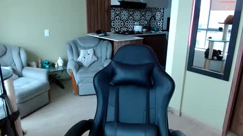 teven online show from September 10, 2025, 6:52 pm