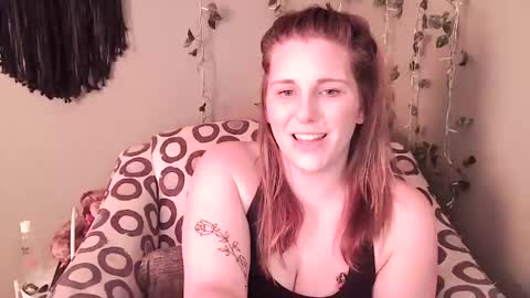 texasprincessk online show from October 24, 2025, 7:43 pm