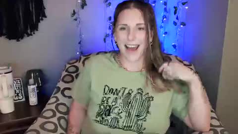 texasprincessk online show from November 16, 2025, 3:45 am