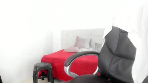 teylor creed online show from September 12, 2025, 7:36 pm