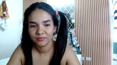 Snapshot of tezza_smith chatting on February 12, 2025, 6:51 pm tezza smith online show from February 12, 2025, 6:51 pm