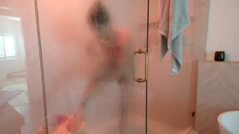 Snapshot of tgirltoesx chatting on July 18, 2026, 7:39 pm babygirlmami online show from July 18, 2026, 7:39 pm