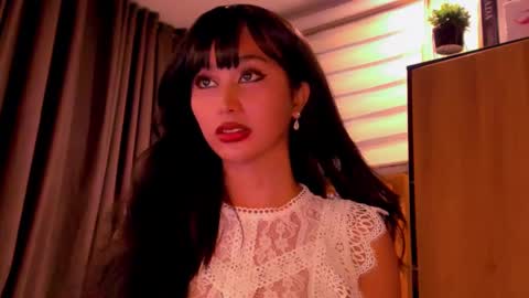 Snapshot of th3r3sa chatting on December 9, 2024, 9:39 am th3r3sa online show from December 9, 2024, 9:39 am