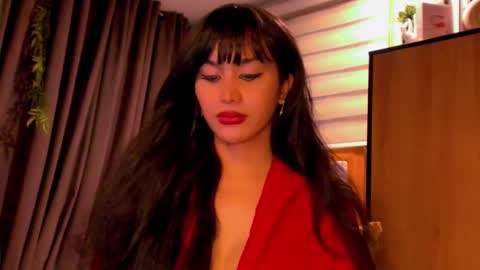 Snapshot of th3r3sa chatting on February 25, 2025, 3:31 am th3r3sa online show from February 25, 2025, 3:31 am