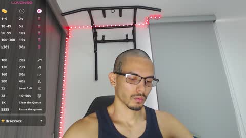 INSTAGRAM   Th1rss online show from February 8, 2025, 3:10 pm