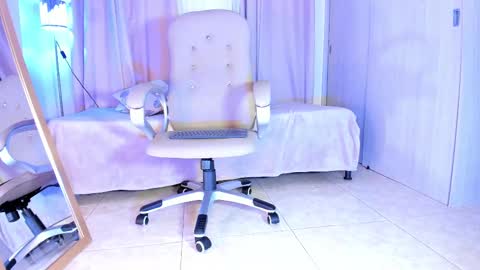 Thais online show from March 5, 2025, 12:22 pm