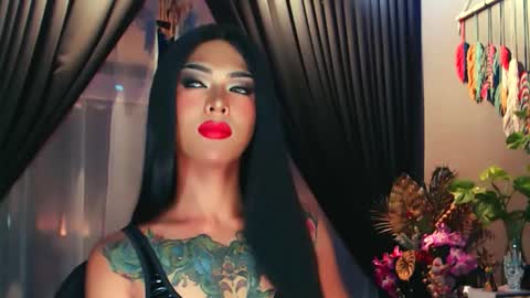 Snapshot of thalia_saint chatting on September 18, 2025, 10:39 am Thalia Saint online show from September 18, 2025, 10:39 am