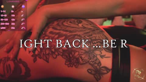 thamara_cooper_ online show from January 20, 2025, 1:00 pm