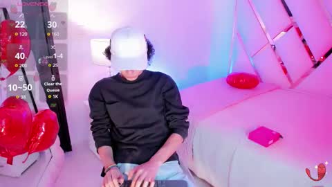 Snapshot of thanier_18 chatting on February 14, 2026, 7:21 pm thanier_18 online show from February 14, 2026, 7:21 pm