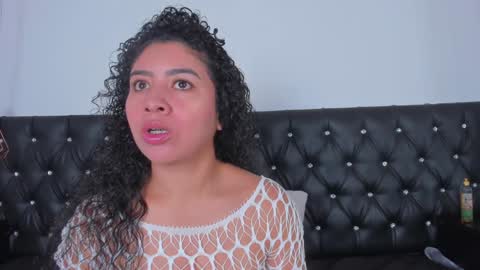 thara webstter online show from January 20, 2025, 11:45 am