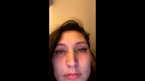 thatbaby070200000 online show from January 2, 2025, 2:00 am