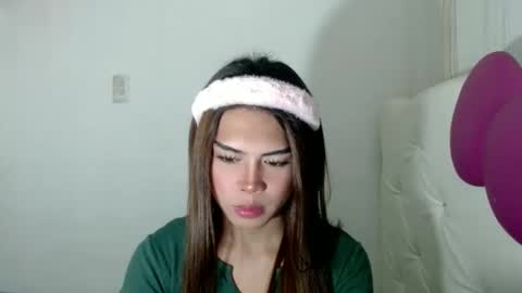 Snapshot of thatgirl_juliaxoxo chatting on September 9, 2025, 9:09 am Julia online show from September 9, 2025, 9:09 am