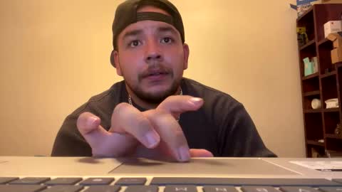 Snapshot of thatguymichael93 chatting on October 27, 2025, 10:03 pm thatguymichael93 online show from October 27, 2025, 10:03 pm