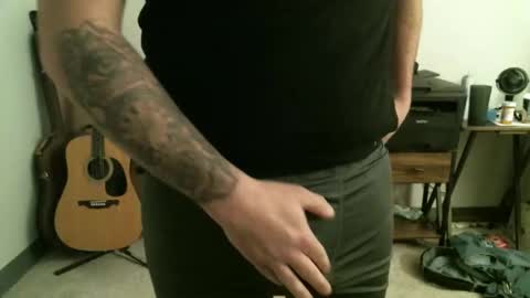 Snapshot of thatwhittyditty chatting on January 10, 2026, 6:59 am thatwhittyditty online show from January 10, 2026, 6:59 am