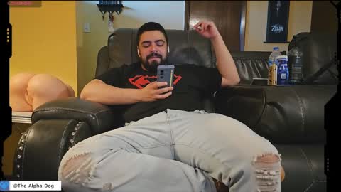 the_alpha_dog_xxx online show from February 14, 2025, 7:44 pm
