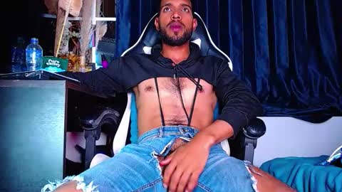 Snapshot of the_dog_lian chatting on March 26, 2026, 1:33 am the dog lian online show from March 26, 2026, 1:33 am