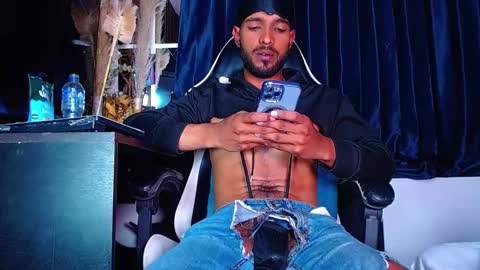 Snapshot of the_dog_lian chatting on March 26, 2026, 1:38 pm the dog lian online show from March 26, 2026, 1:38 pm