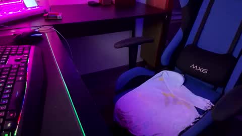 Snapshot of the_famous_666 chatting on November 14, 2025, 6:23 am Braza666 online show from November 14, 2025, 6:23 am