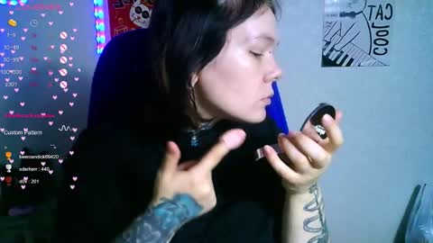 the_ice_owl online show from November 8, 2025, 5:40 am