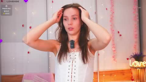 Snapshot of the_truewoman_show chatting on May 23, 2026, 3:45 am My name is Cynthia and Im very happy to see you in my sweet room online show from May 23, 2026, 3:45 am