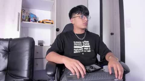 Danny online show from October 6, 2025, 4:32 am